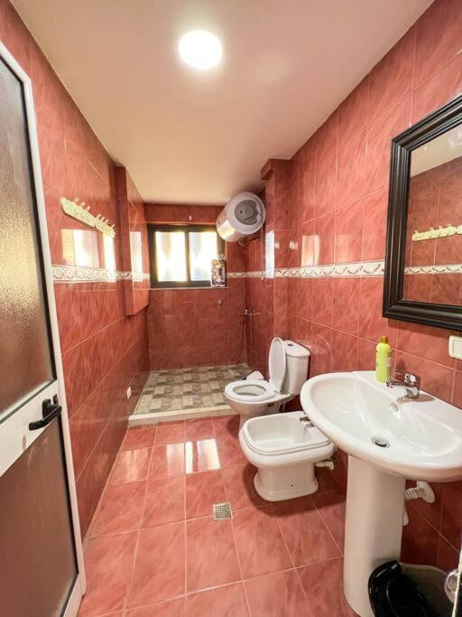 Scanderbeg Square 2Br Apt Tirana Exteriör bild